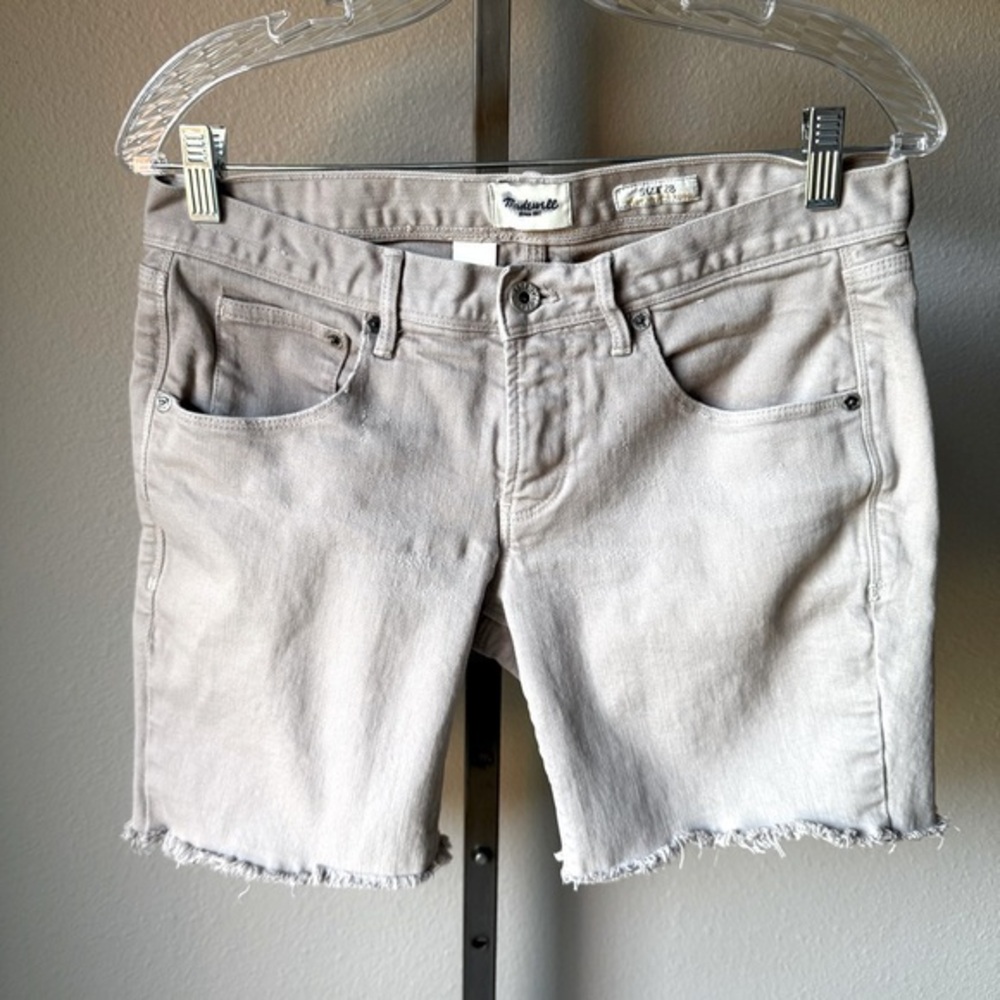 Madewell tan denim shorts size 28
